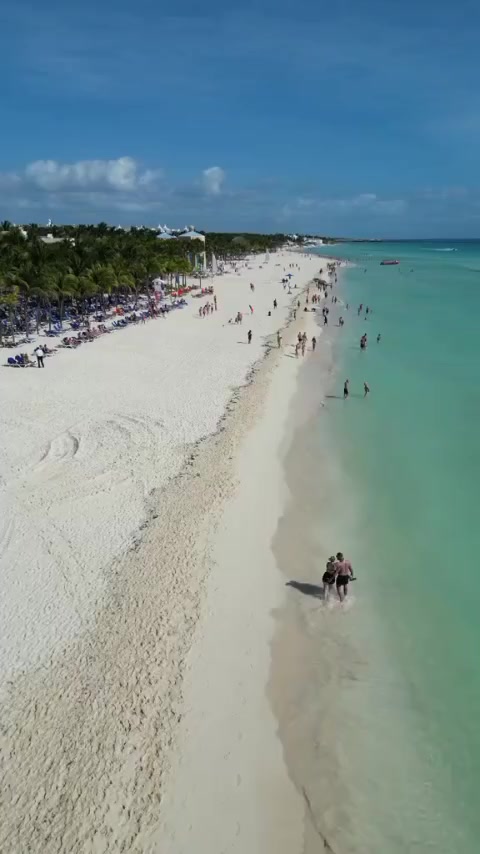 Escape the everyday and treat your family to the vacation you’ve all been dreaming of — without breaking the bank! ✨ What’s Included: ✔️ 5 D