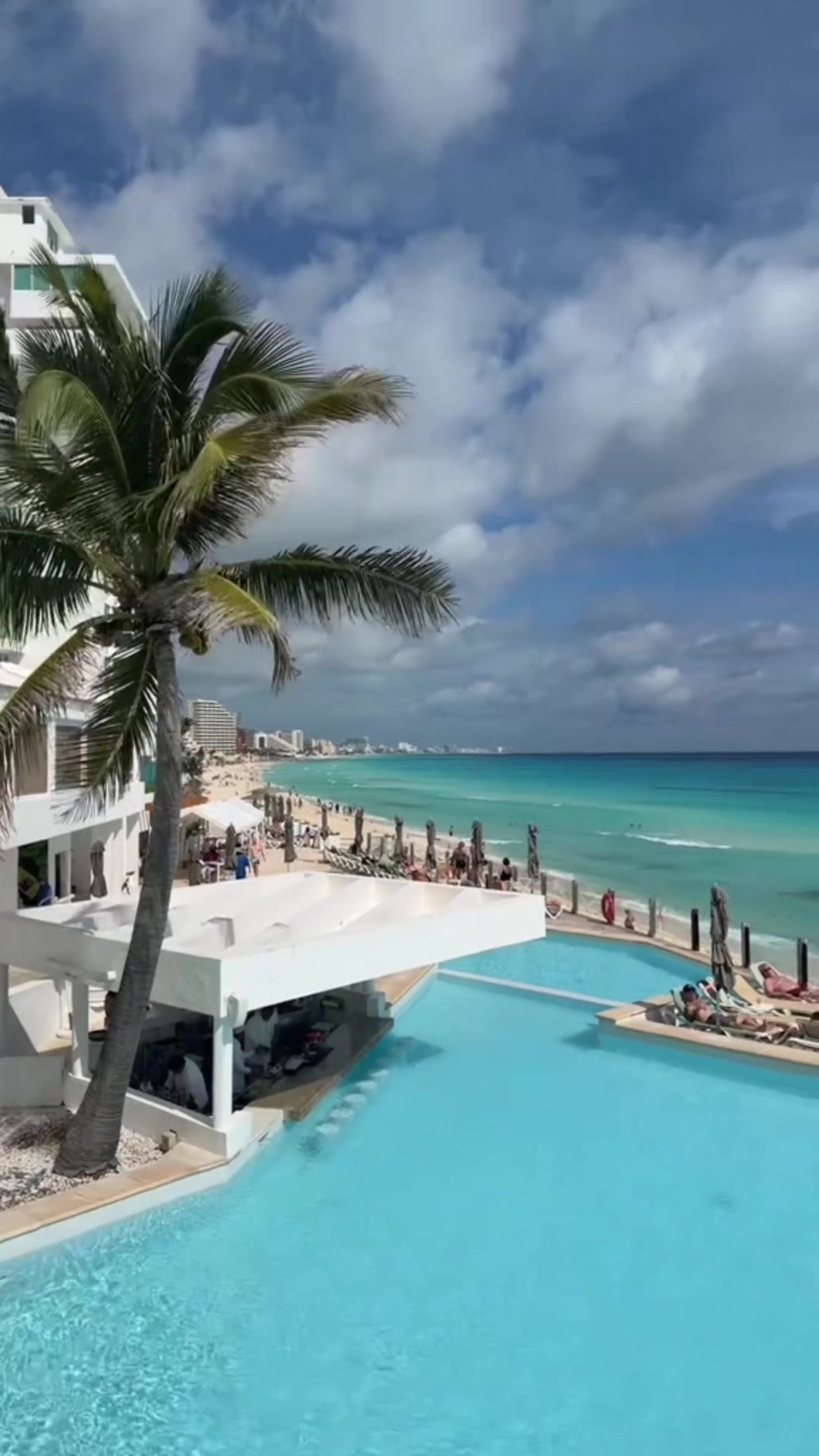 To my US and Canadian travelers—your next safe and sunny escape is waiting in Cancun! Enjoy stress-free all-inclusive perks: gourmet meals, 
