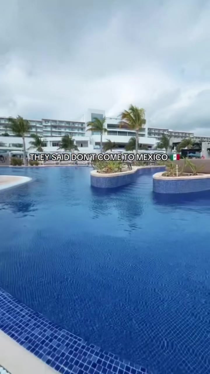 Hi there US and Canadians, it’s the perfect time for a warm break—sun, sand, and all-inclusive comfort. Enjoy unlimited food and drinks, res