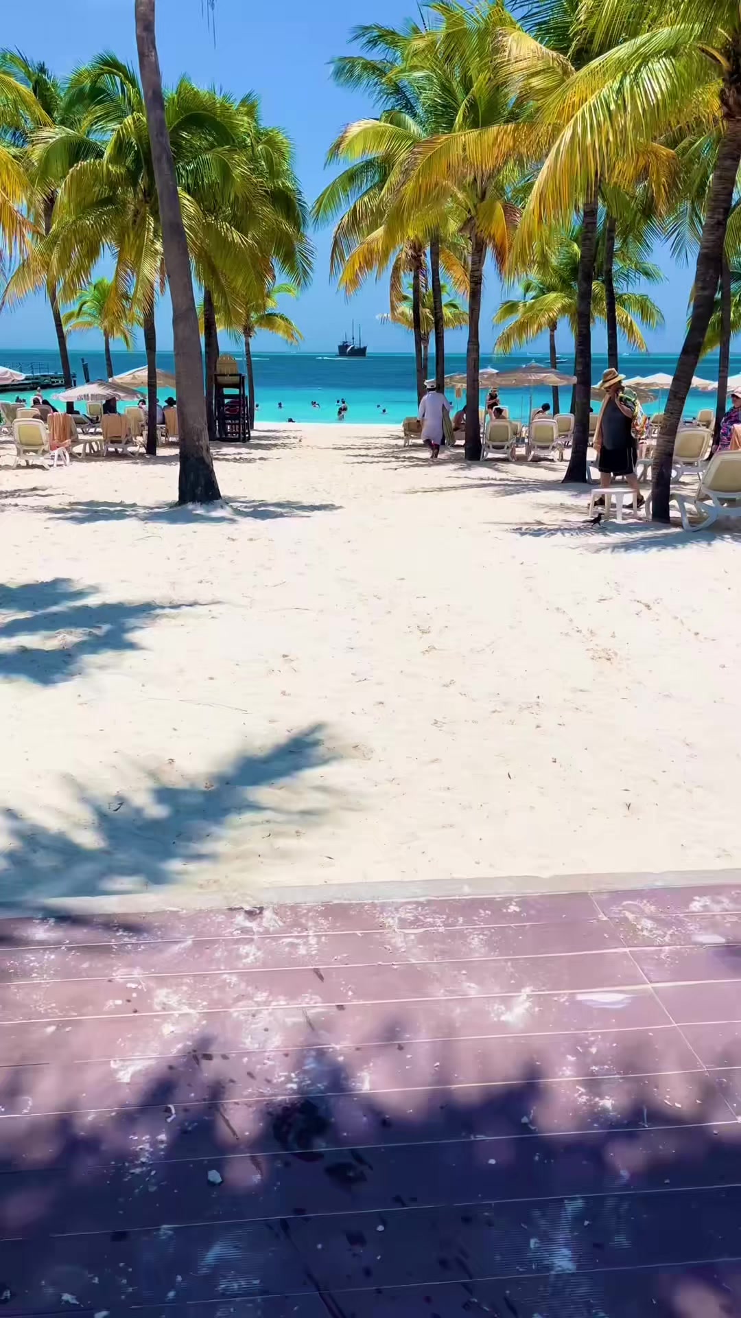 New Yorkers, Let me show you what a real stress-free vacation looks like. In Cancun, all-inclusive means everything is covered—from food and